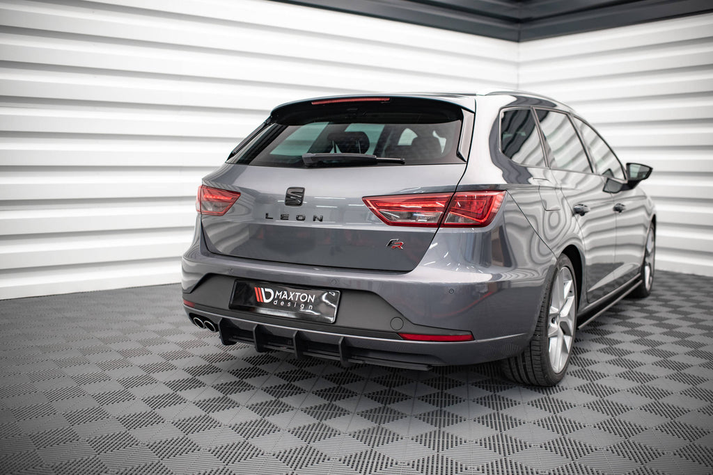 Maxton Design Street Pro Heckschürze passend für Seat Leon FR Sportstourer Mk3