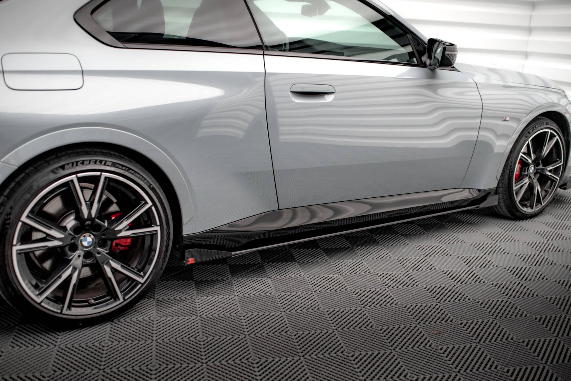 Maxton Design Seitenschweller Flaps passend für BMW 2 Coupe M-Paket / M240i G42 schwarz Hochglanz