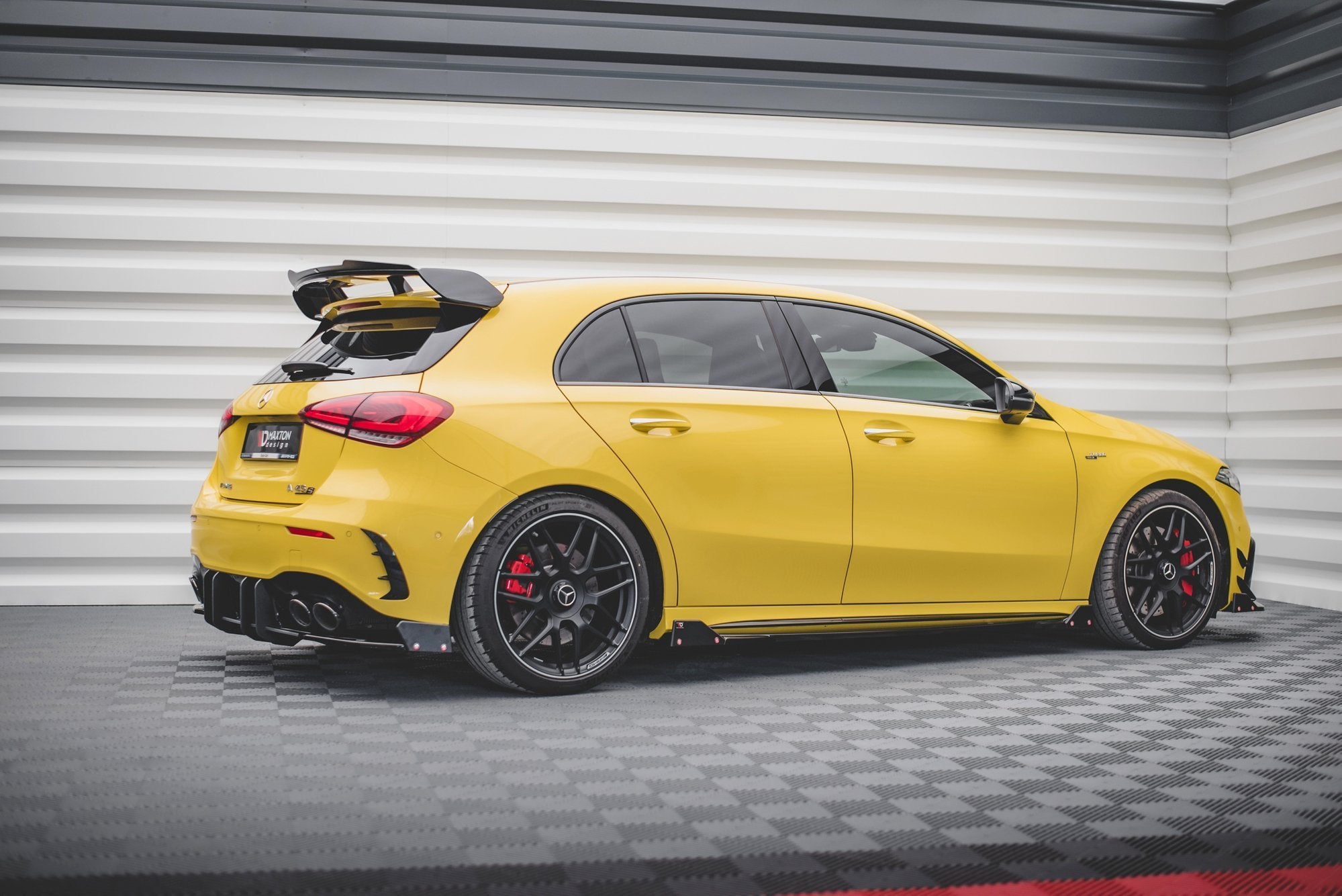 Maxton Design Street+ Seitenschweller Leisten V.2 passend für + Flaps passend für Mercedes-AMG A45 S