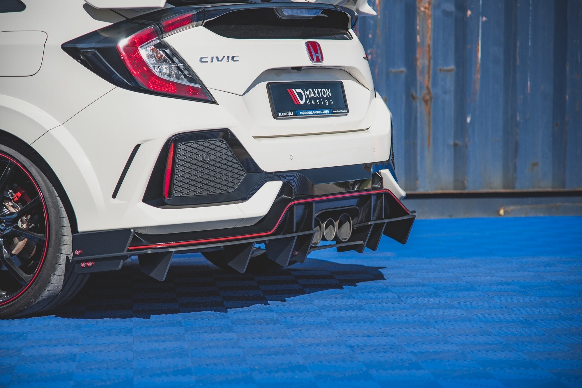 Maxton Design Robuste Racing Diffusor Heck Ansatz passend für Honda Civic Type-R Mk10 / Mk10 Facelift