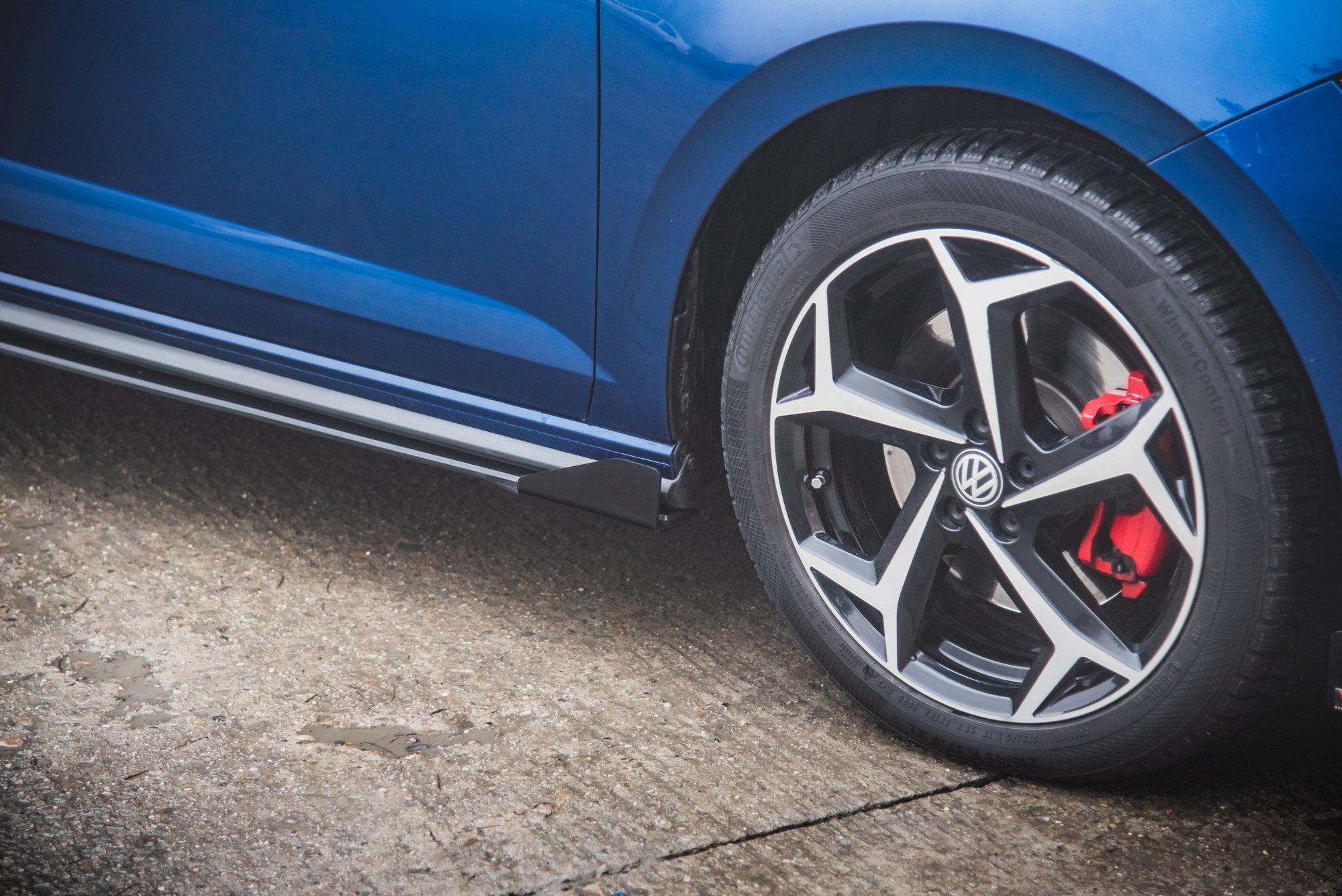 Maxton Design Street Pro Street+ Seitenschweller Leisten + Flaps passend für VW Polo GTI Mk6 schwarz Hochglanz