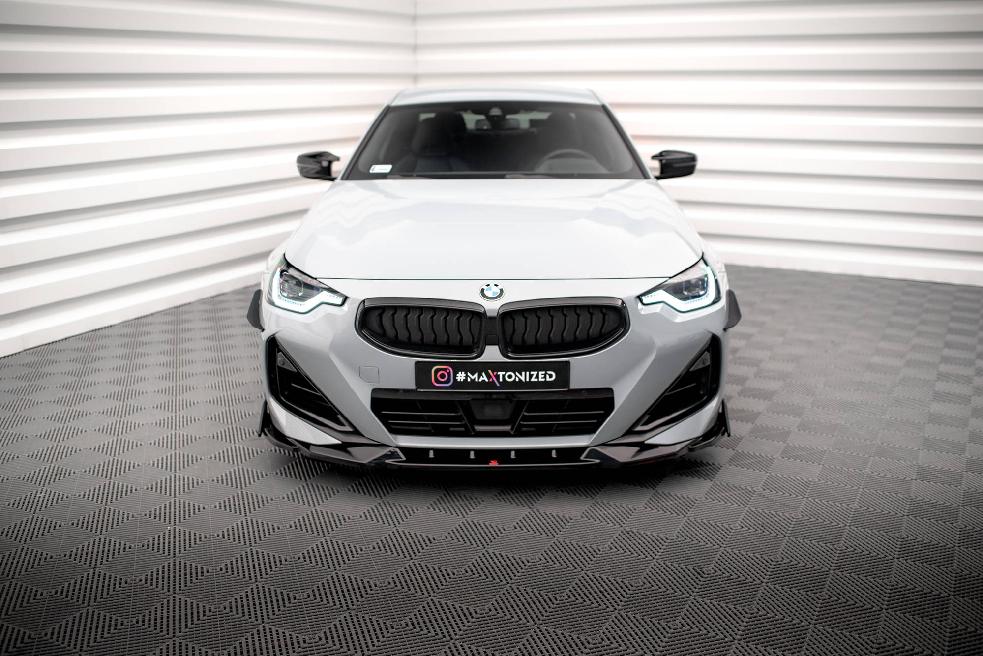 Maxton Design Street+ Spoilerlippe Front Ansatz V.2 + Flaps passend für BMW 2 Coupe M-Paket / M240i G42
