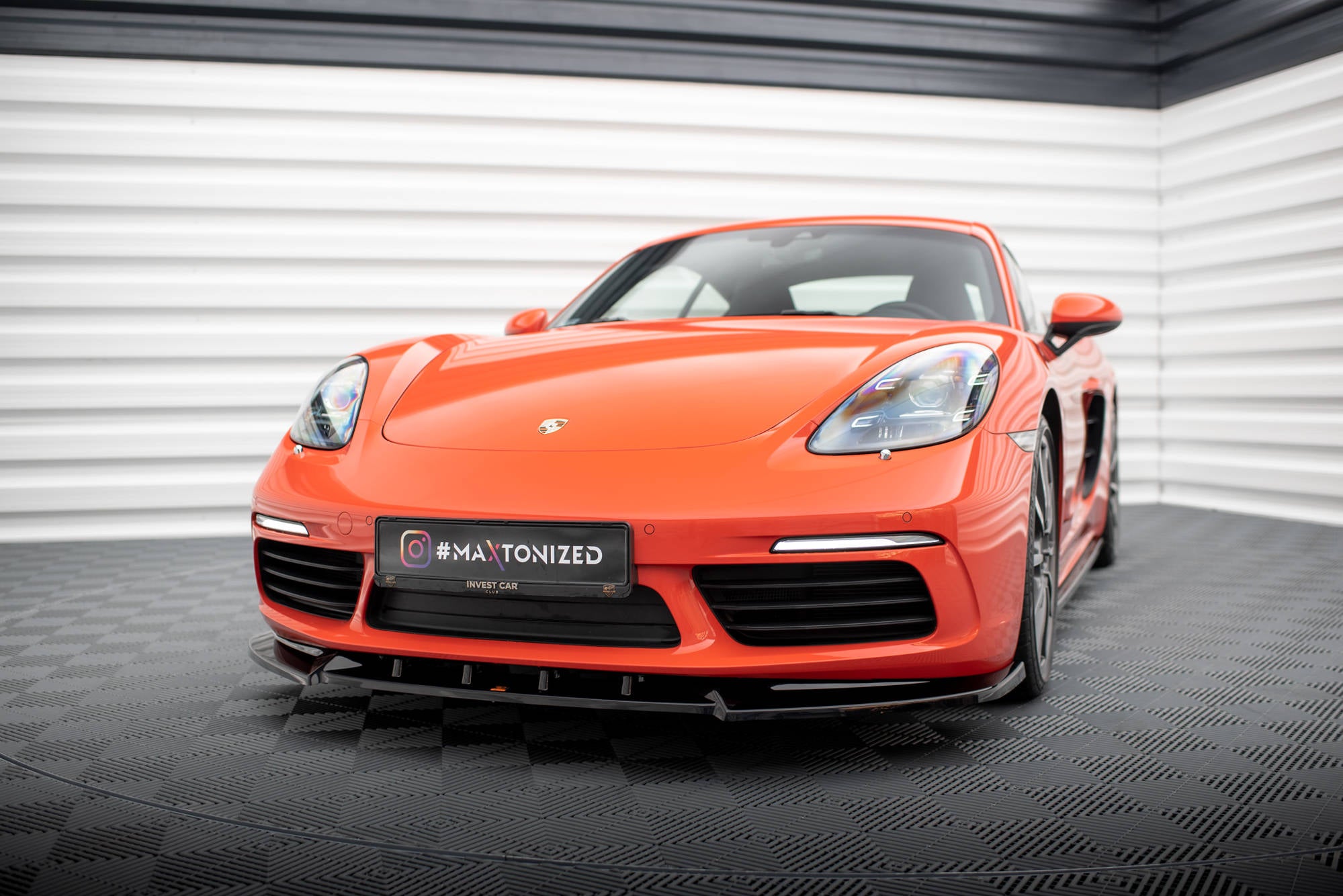 Maxton Design Street+ Spoilerlippe Front Ansatz V.1 passend für Porsche 718 Cayman 982c schwarz Hochglanz