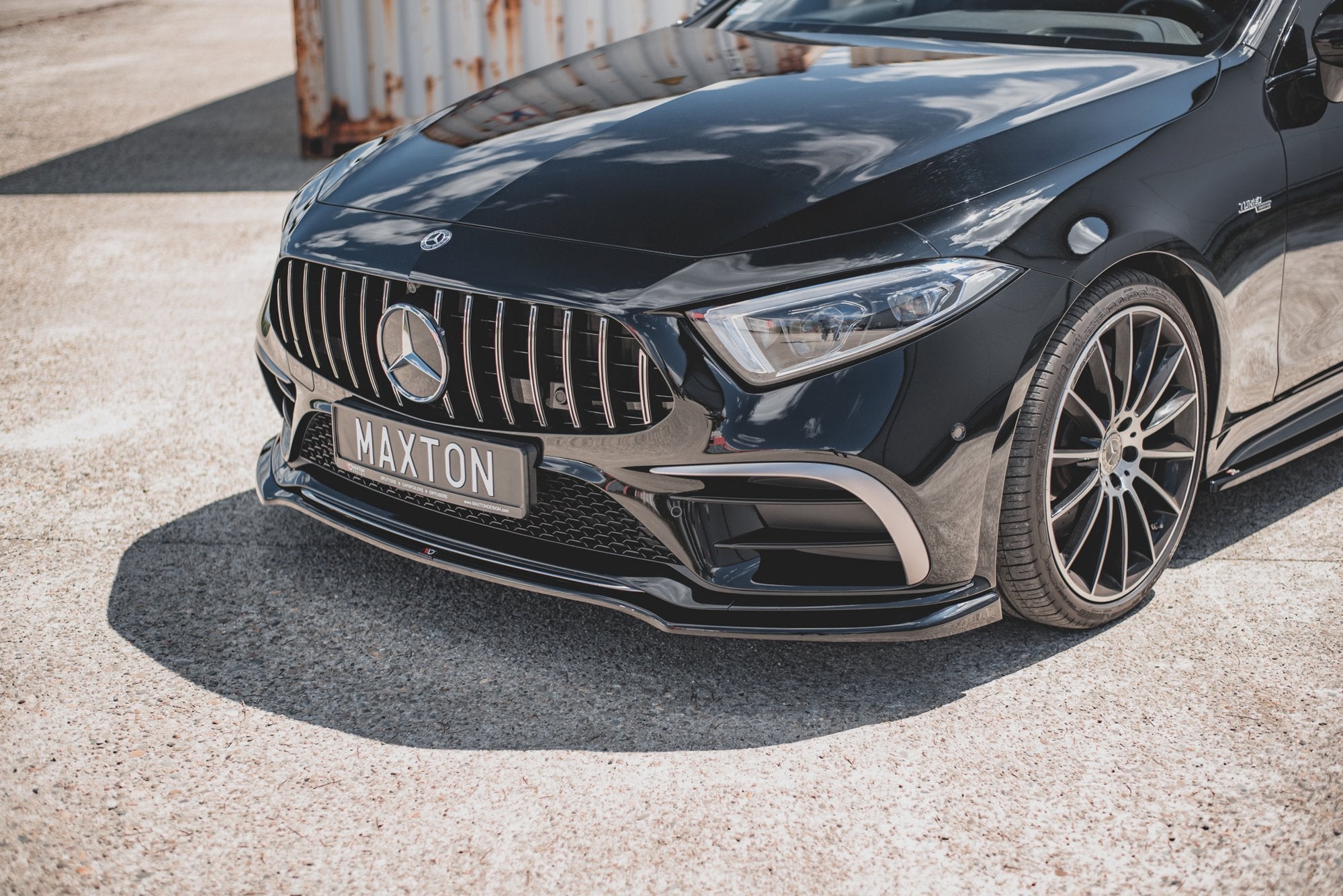 Maxton Design Street+ Spoilerlippe Front Ansatz V.3 passend für Mercedes-AMG CLS 53 C257 schwarz Hochglanz