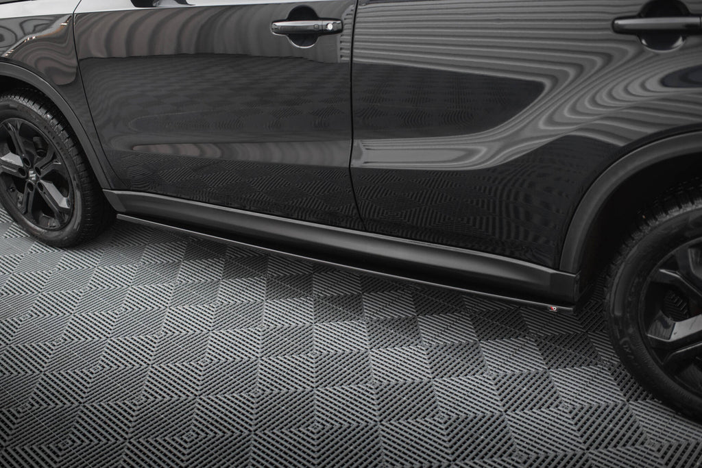Maxton Design Street+ Seitenschweller Leisten passend für Suzuki Vitara S Mk2 schwarz Hochglanz