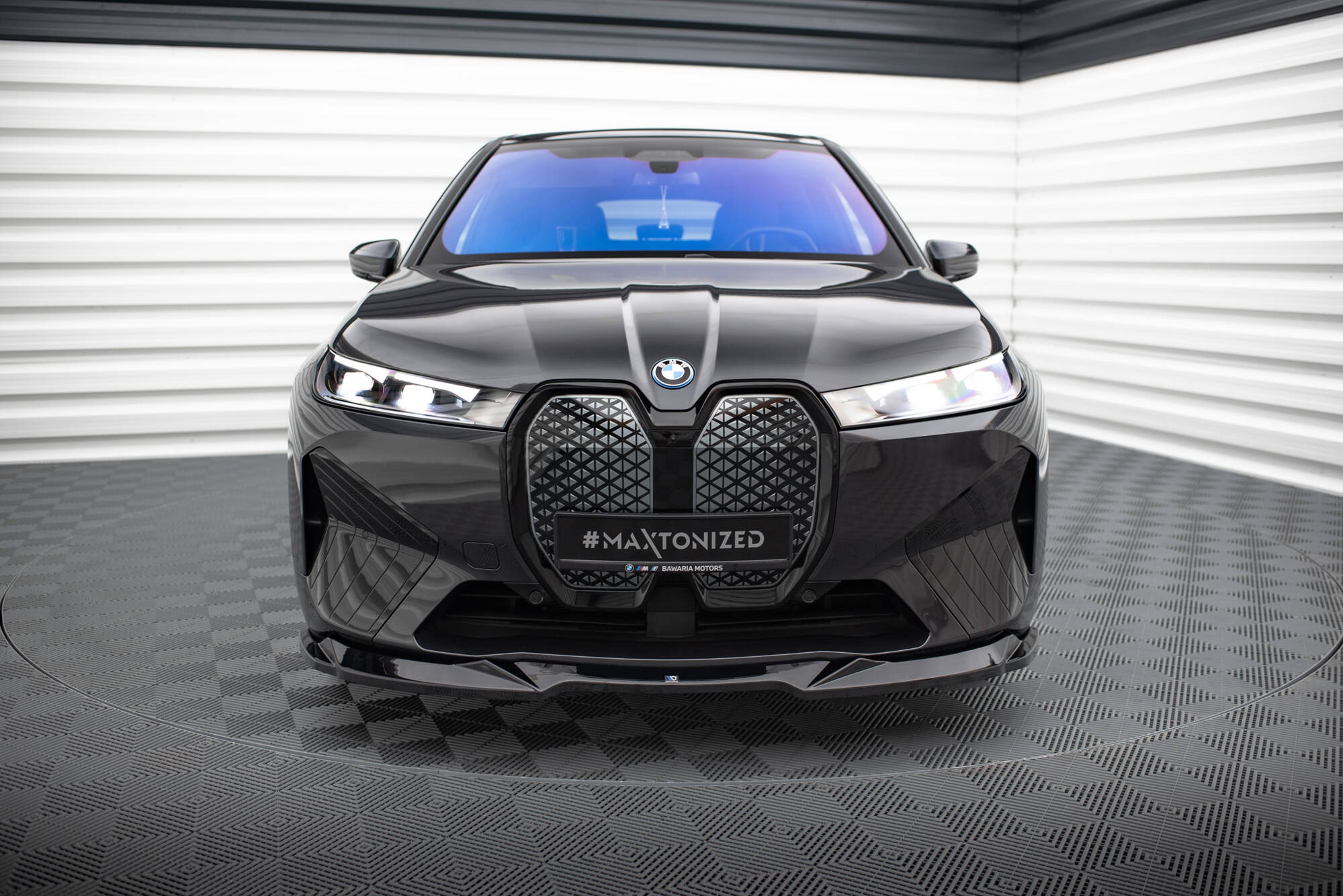 Maxton Design Street+ Spoilerlippe Front Ansatz V.2 passend für BMW iX M-Paket i20 schwarz Hochglanz