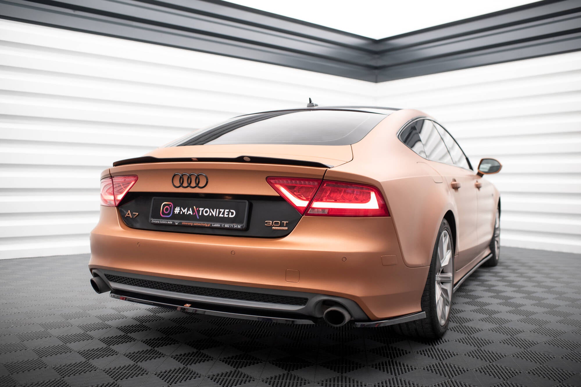 Maxton Design Heck Ansatz Flaps Diffusor V.2 passend für Audi A7 S-Line C7 schwarz Hochglanz