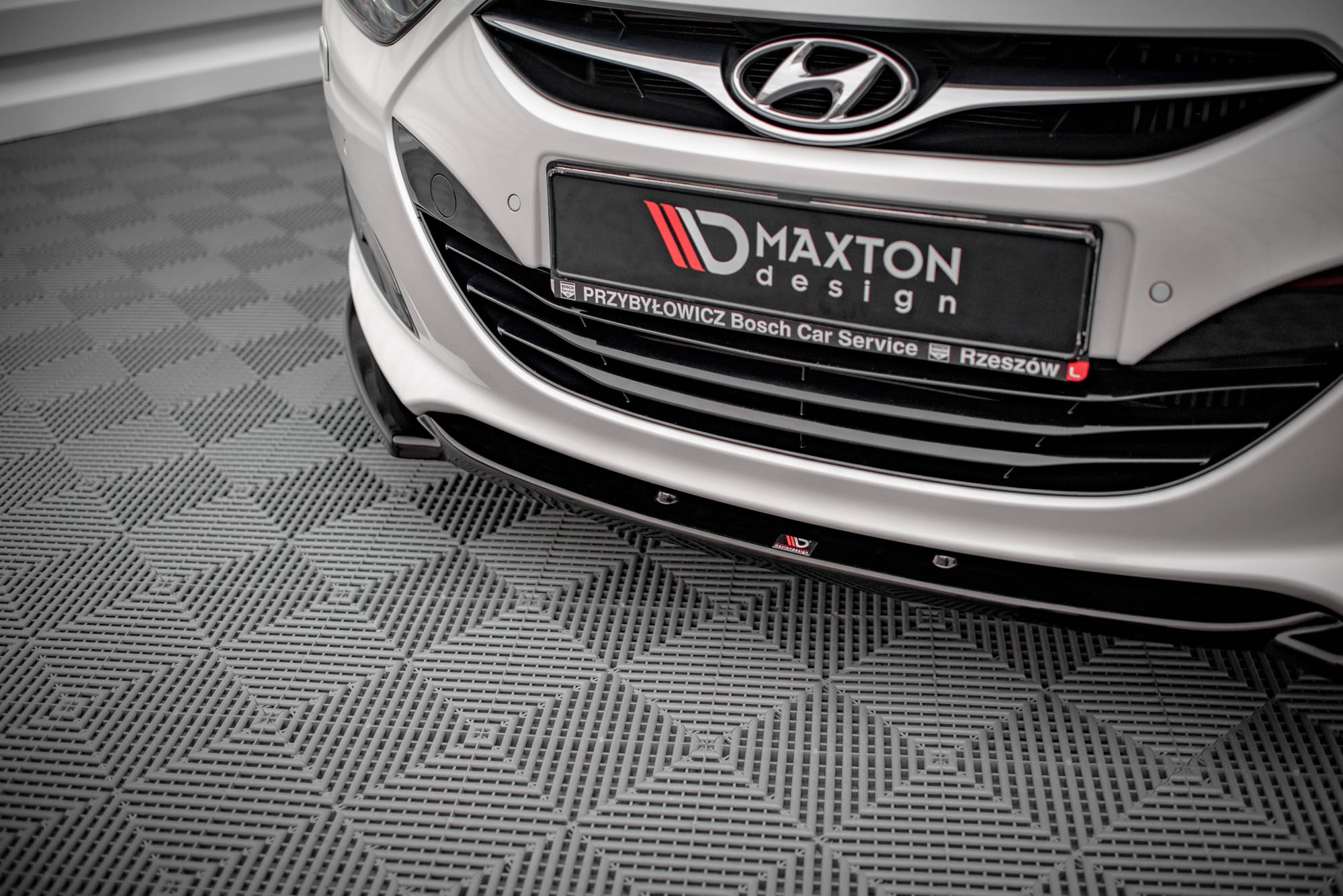 Maxton Design Street+ Spoilerlippe Front Ansatz passend für Hyundai I40 Mk1 schwarz Hochglanz