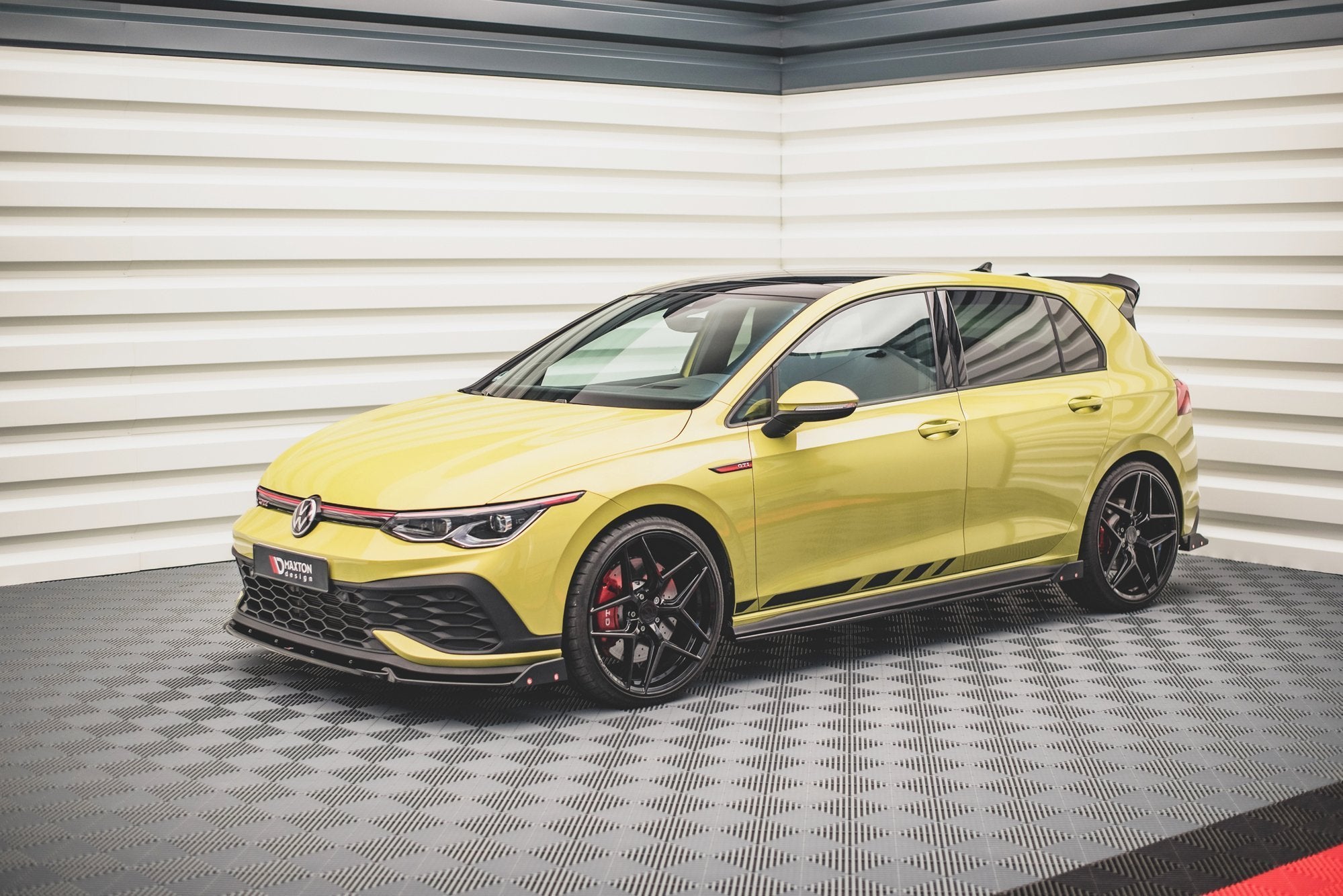 Maxton Design Street+ Seitenschweller Leisten V.2 passend für + Flaps passend für VW Golf GTI / GTE / GTI Clubsport / GTD / R-Line Mk8