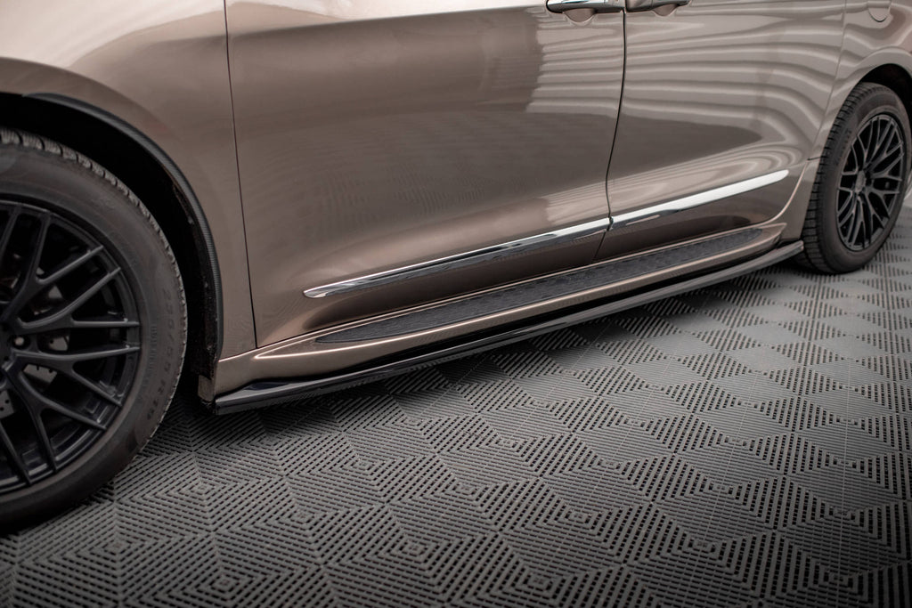 Maxton Design Street+ Seitenschweller Leisten passend für V.1 passend für Chrysler Pacifica Mk2 schwarz Hochglanz