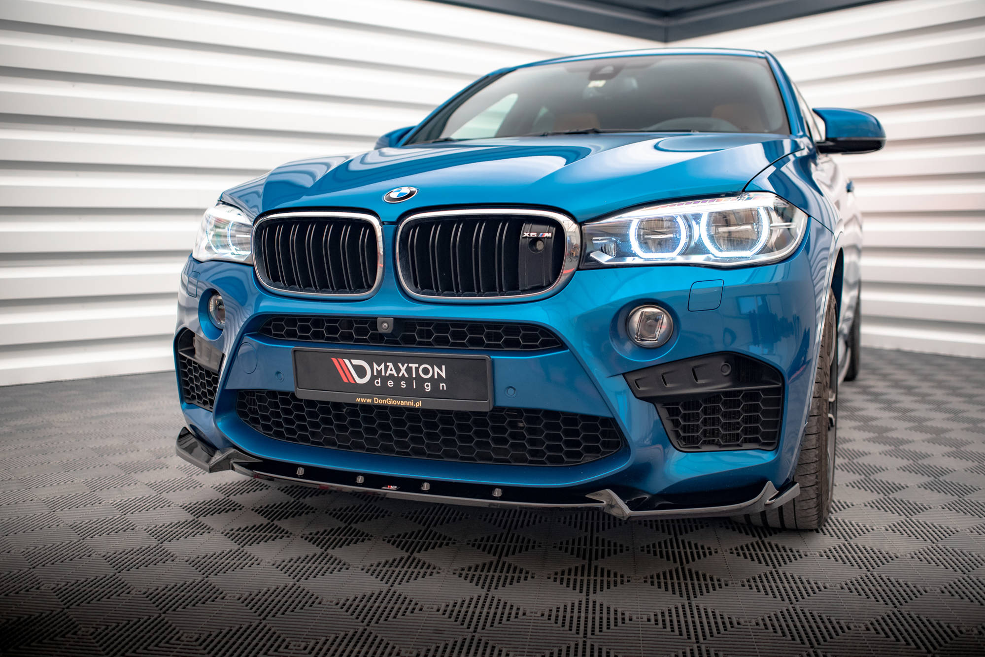 Maxton Design Street+ Spoilerlippe Front Ansatz V.1 passend für BMW X5 M F85 / X6 M F86 schwarz Hochglanz