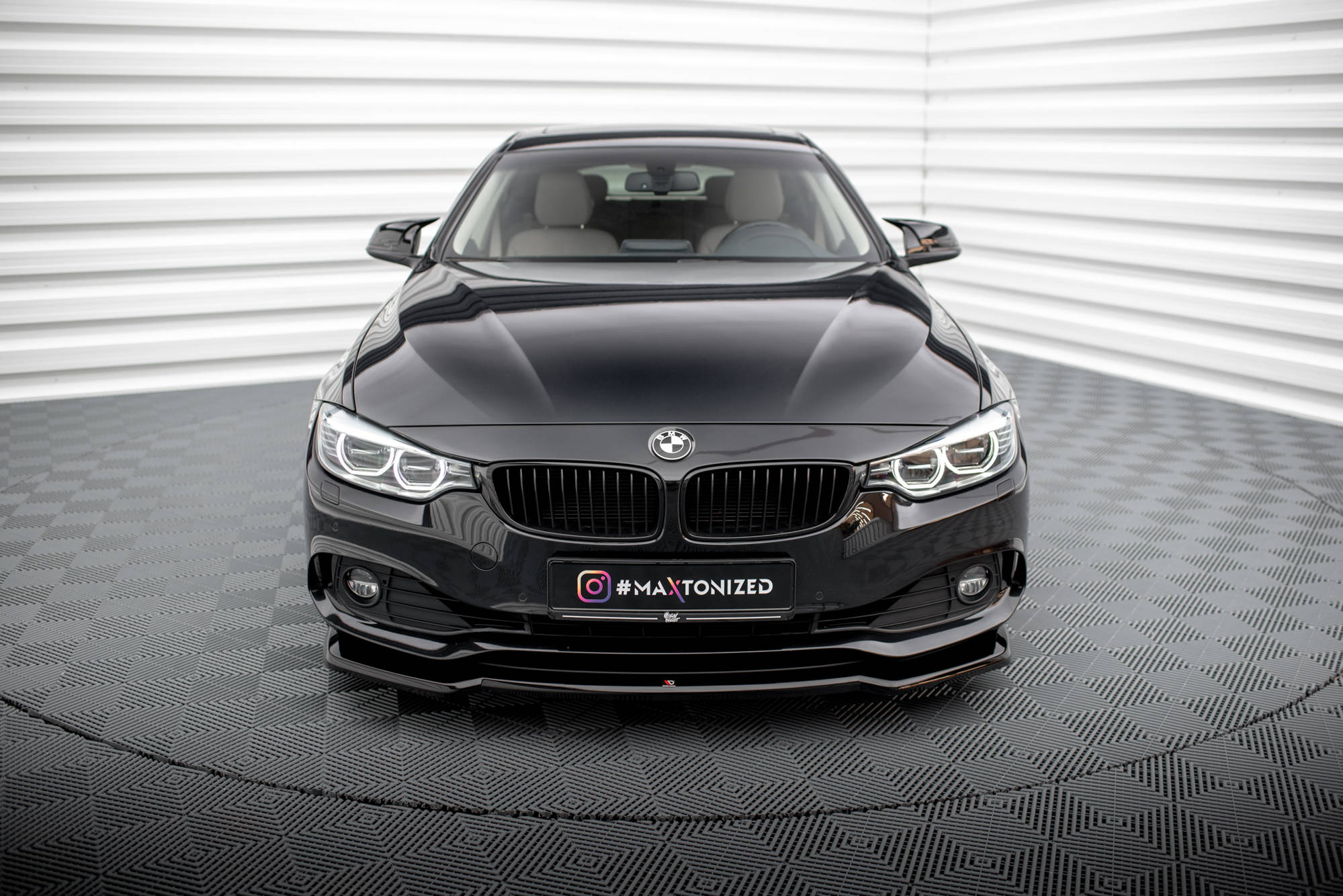 Maxton Design Street+ Spoilerlippe Front Ansatz V.1 passend für BMW 4er Coupe / Gran Coupe / Cabrio F32 / F36 / F33 schwarz Hochglanz