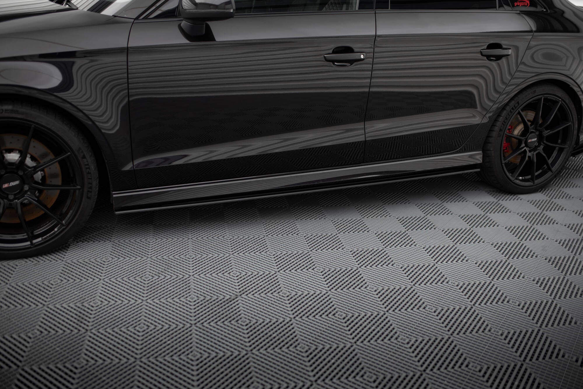 Maxton Design Street Pro Street+ Seitenschweller Leisten passend für Audi RS3 Limousine 8V Facelift