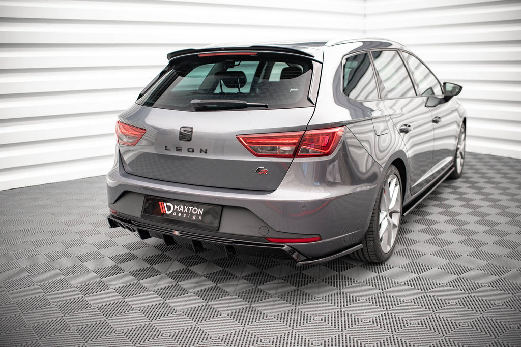 Maxton Design Heck Ansatz Flaps Diffusor V.2 passend für Seat Leon FR Sportstourer Mk3 schwarz Hochglanz