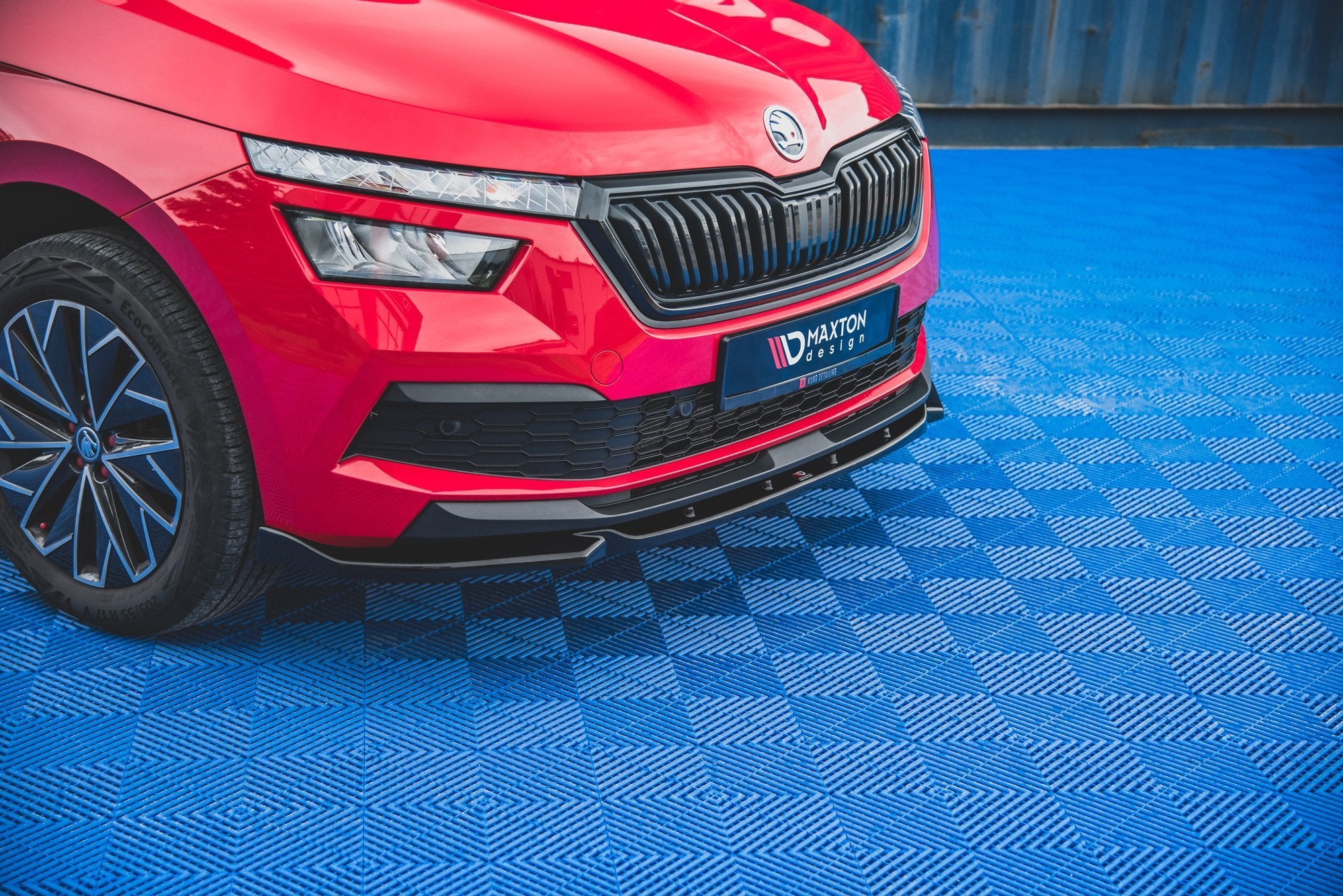 Maxton Design Street+ Spoilerlippe Front Ansatz V.1 passend für Skoda Kamiq Mk1 schwarz Hochglanz