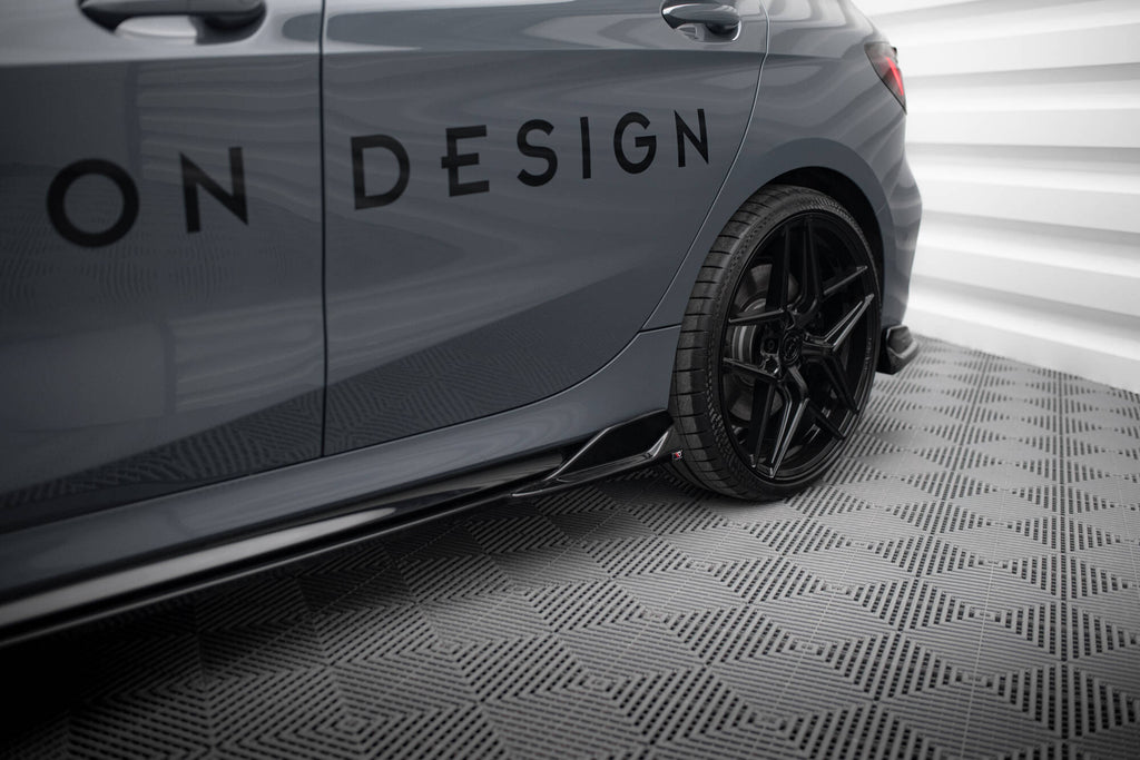 Maxton Design Street+ Seitenschweller Leisten passend für V.3 passend für BMW 1er M-Paket/ M135i / 128ti F40 schwarz Hochglanz