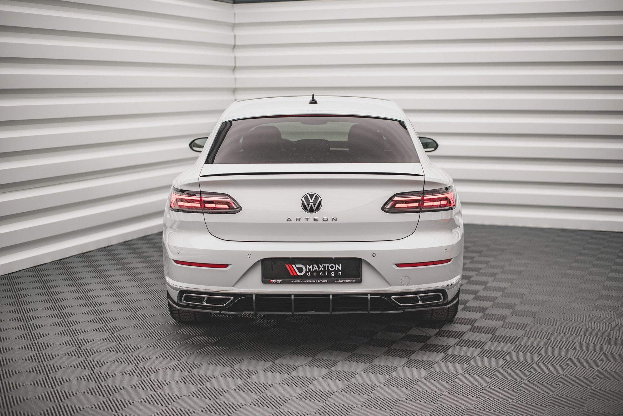 Maxton Design Street Pro Heck Ansatz Flaps Diffusor passend für VW Arteon Limousine / Shooting Brake R-Line Mk1 Facelift