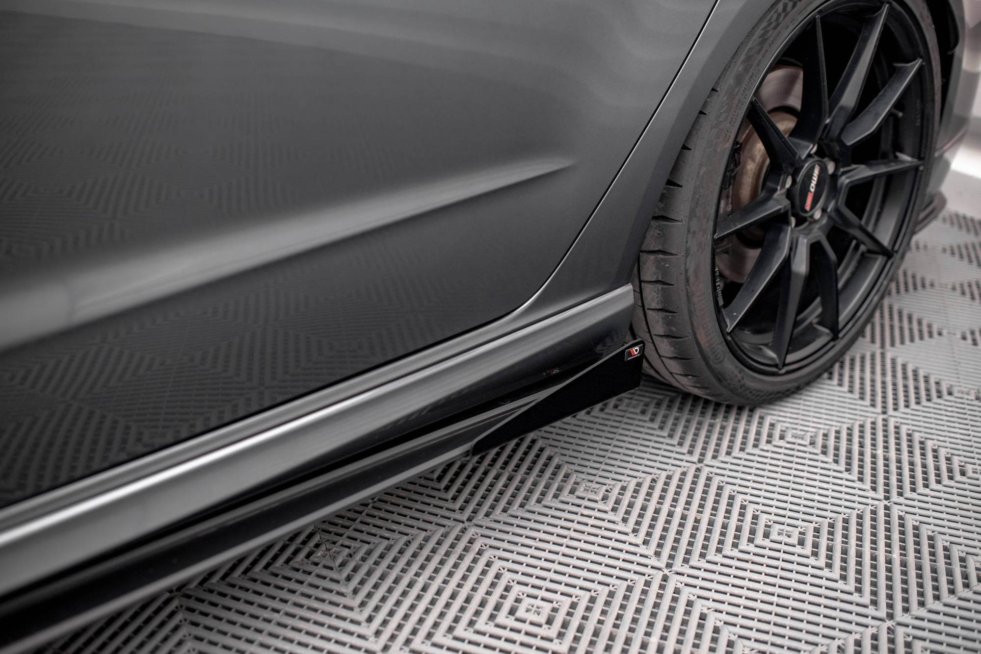 Maxton Design Seitenschweller Flaps passend für Audi S3 / A3 S-Line Sportback 8V Facelift schwarz Hochglanz