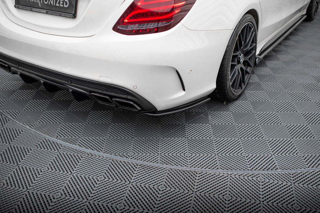 Maxton Design Heck Ansatz Flaps Diffusor passend für Mercedes C-Klasse S205 63 AMG schwarz Hochglanz