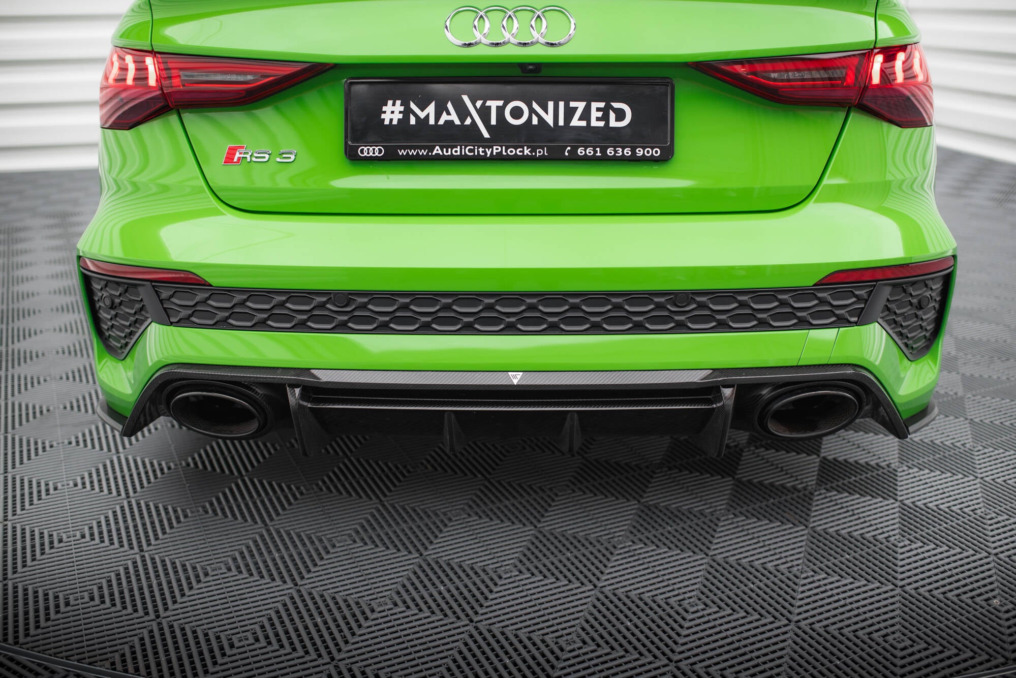 Maxton Design Prepreg Carbon Fiber Diffusor Heck Ansatz passend für Audi RS3 8Y