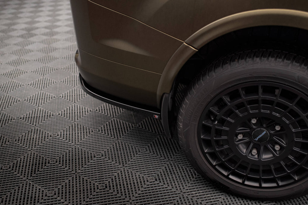 Maxton Design Heck Ansatz Flaps Diffusor passend für Ford Tourneo Custom Mk1 Facelift schwarz Hochglanz
