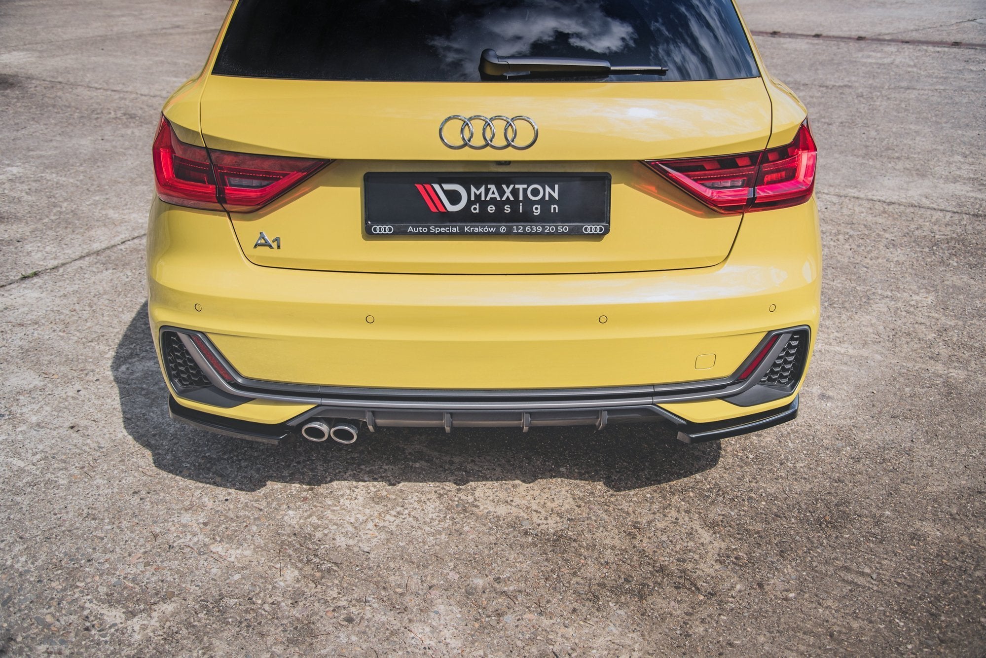 Maxton Design Heck Ansatz Flaps Diffusor passend für Audi A1 S-Line GB schwarz Hochglanz