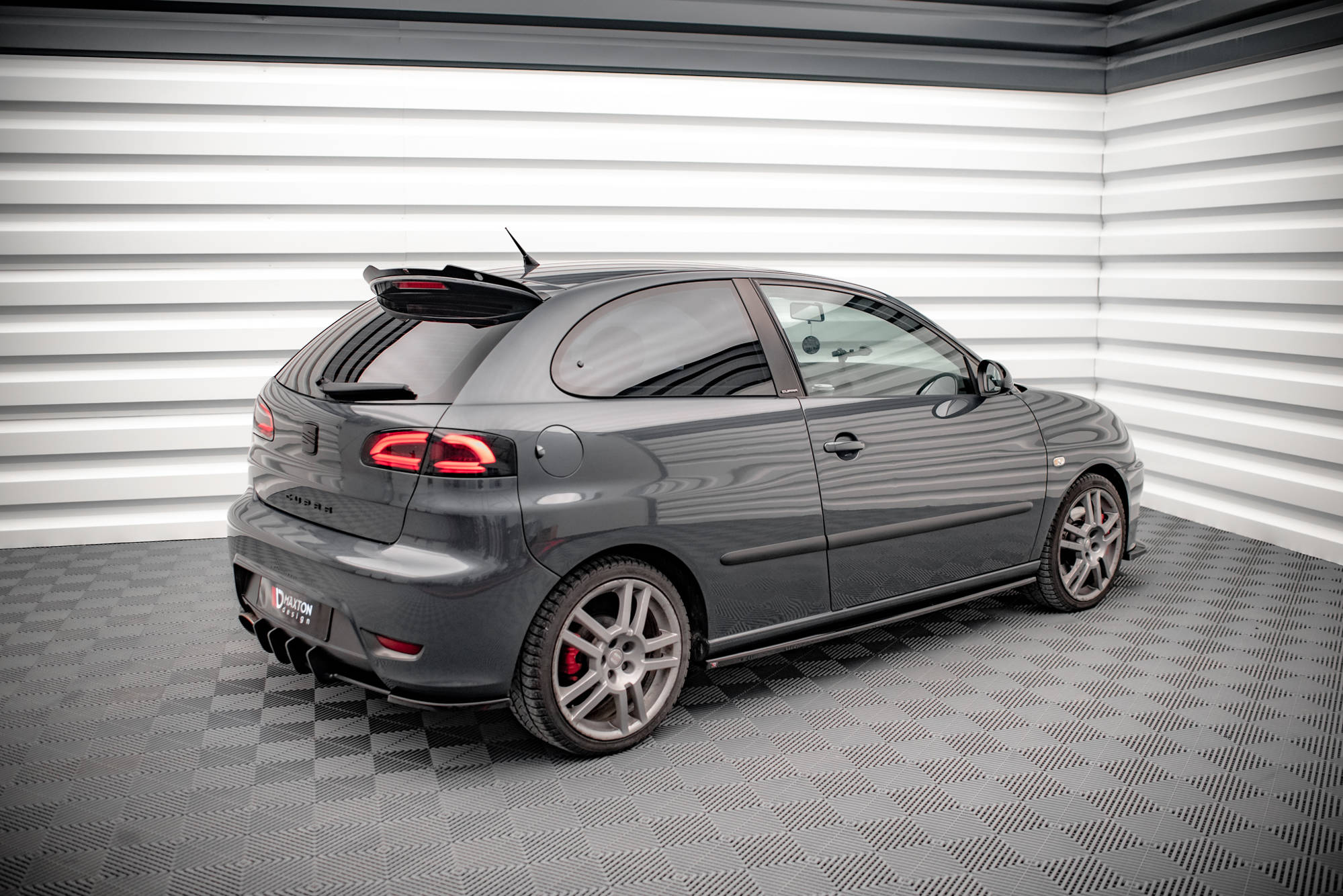 Maxton Design Street+ Seitenschweller Leisten passend für Seat Ibiza Cupra Mk3 schwarz Hochglanz