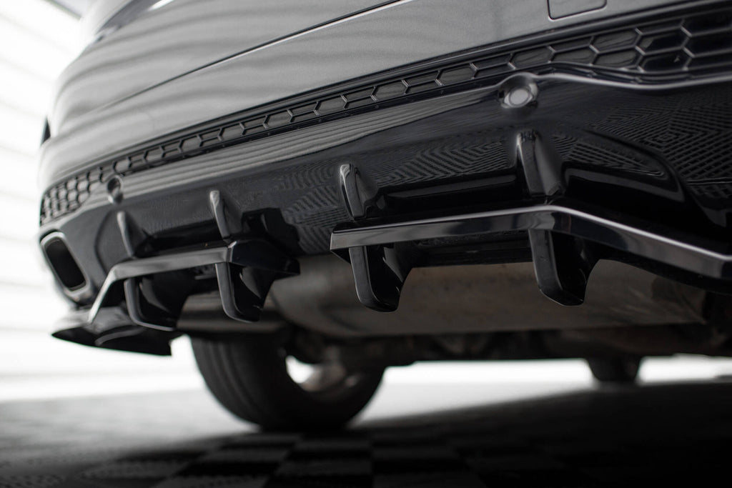 Maxton Design Street+ Mittlerer Diffusor RACE passend für Ford S-Max ST-Line Mk2 Facelift schwarz Hochglanz