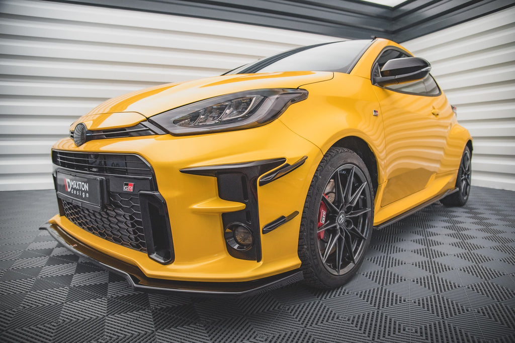 Maxton Design Stoßstangen Flaps Wings vorne Canards passend für Toyota GR Yaris Mk4
