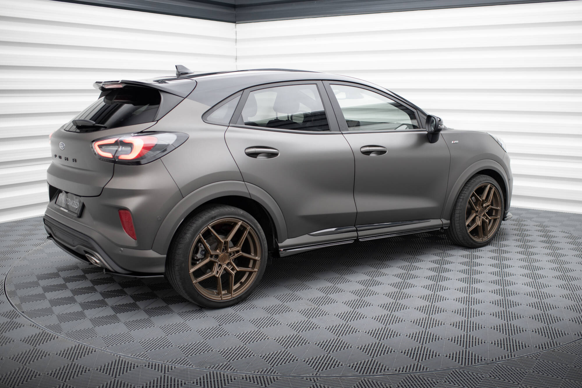 Maxton Design Street+ Seitenschweller Leisten passend für Ford Puma ST / ST-Line / Standard Mk1 schwarz Hochglanz