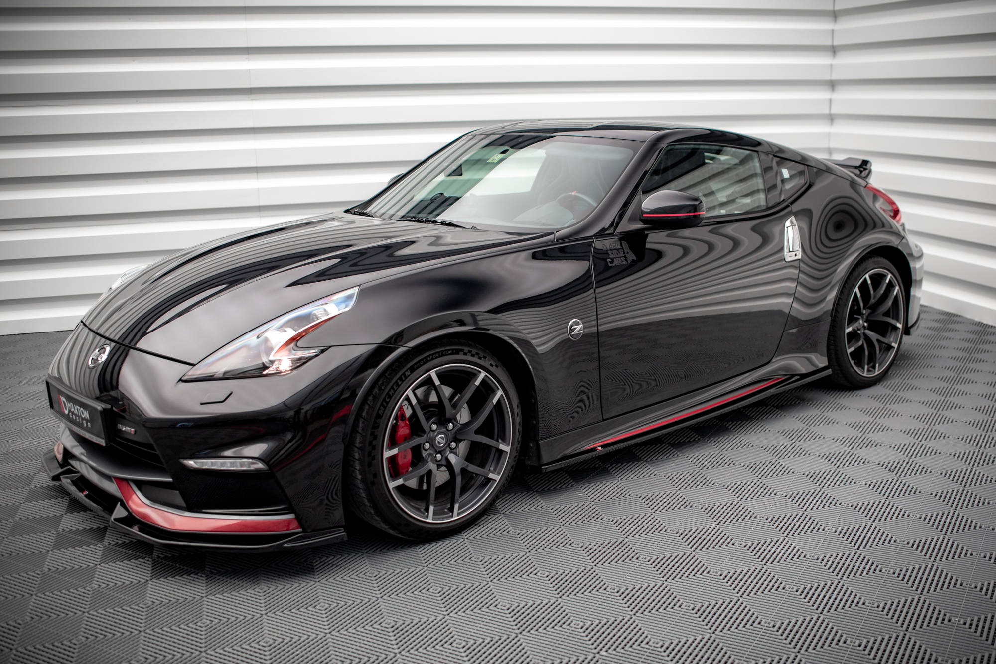 Maxton Design Street+ Seitenschweller Leisten V.2 passend für Nissan 370Z Nismo Facelift schwarz Hochglanz
