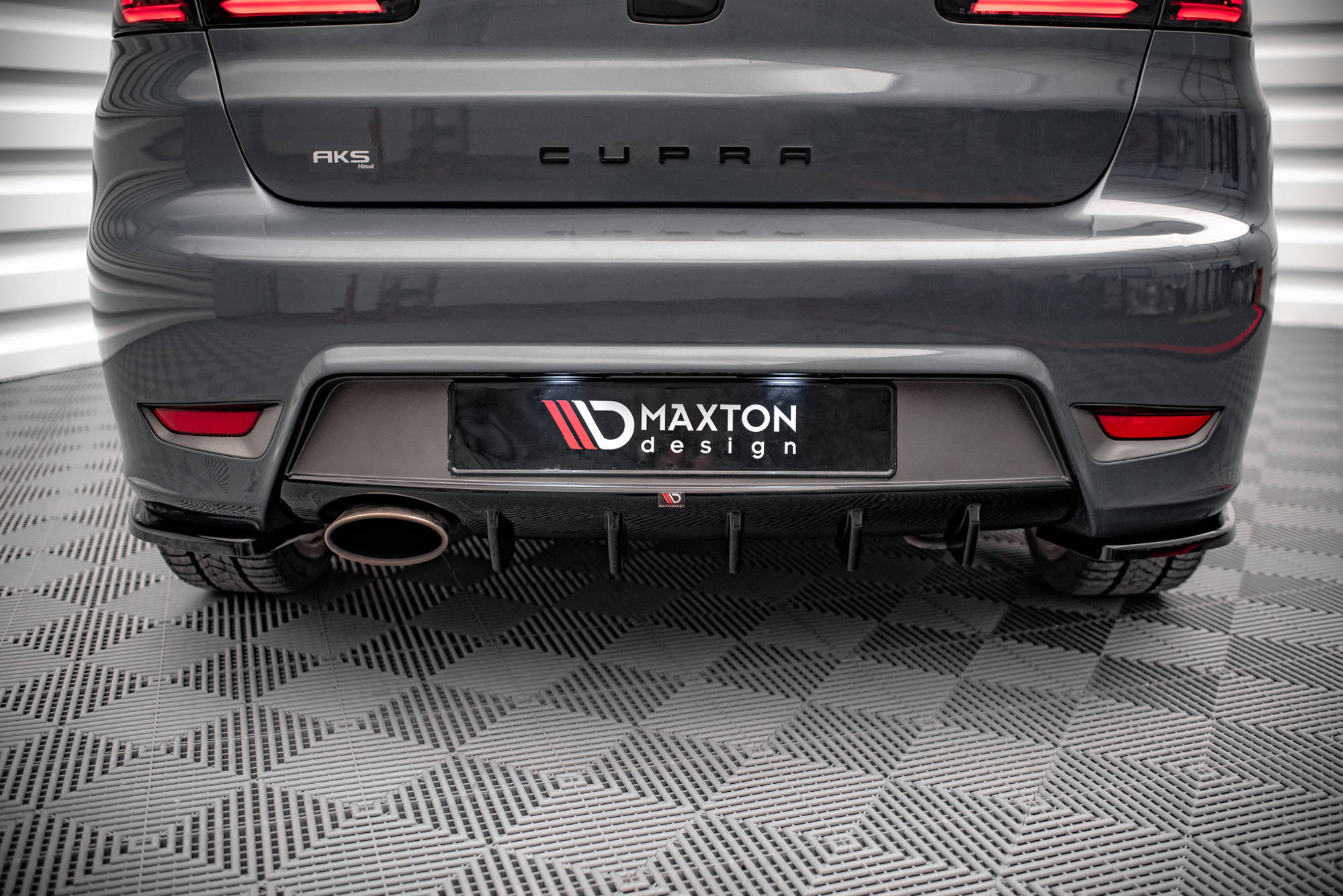 Maxton Design Diffusor Heck Ansatz passend für Seat Ibiza Cupra Mk3 schwarz Hochglanz