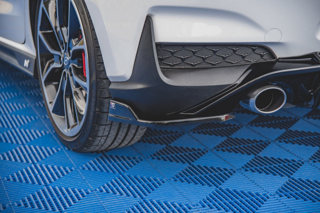 Maxton Design Heck Ansatz Flaps Diffusor V.4 passend für Hyundai I30 N Mk3 Hatchback schwarz Hochglanz