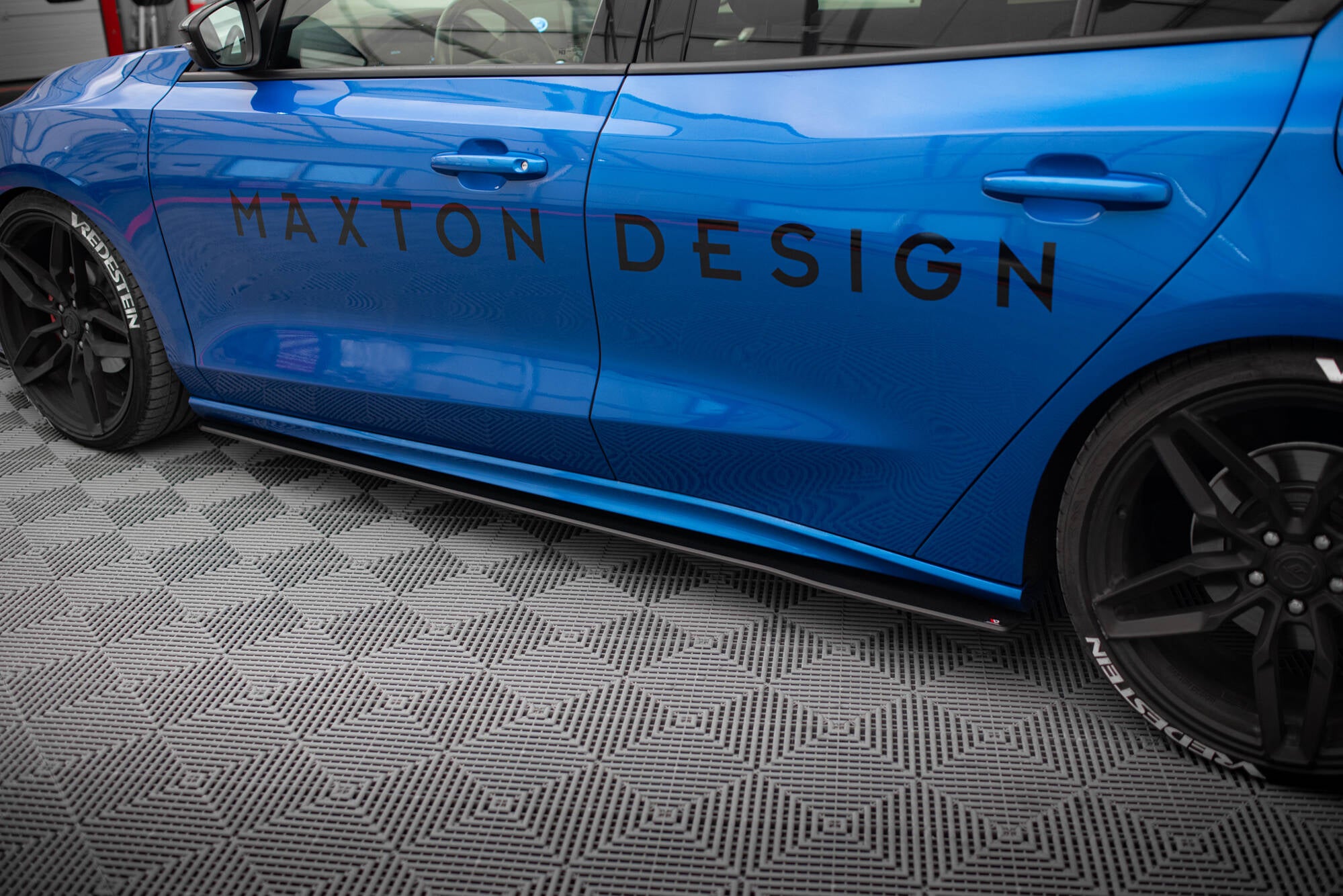Maxton Design Street Pro Street+ Seitenschweller Leisten passend für Ford Focus ST / ST-Line Mk4