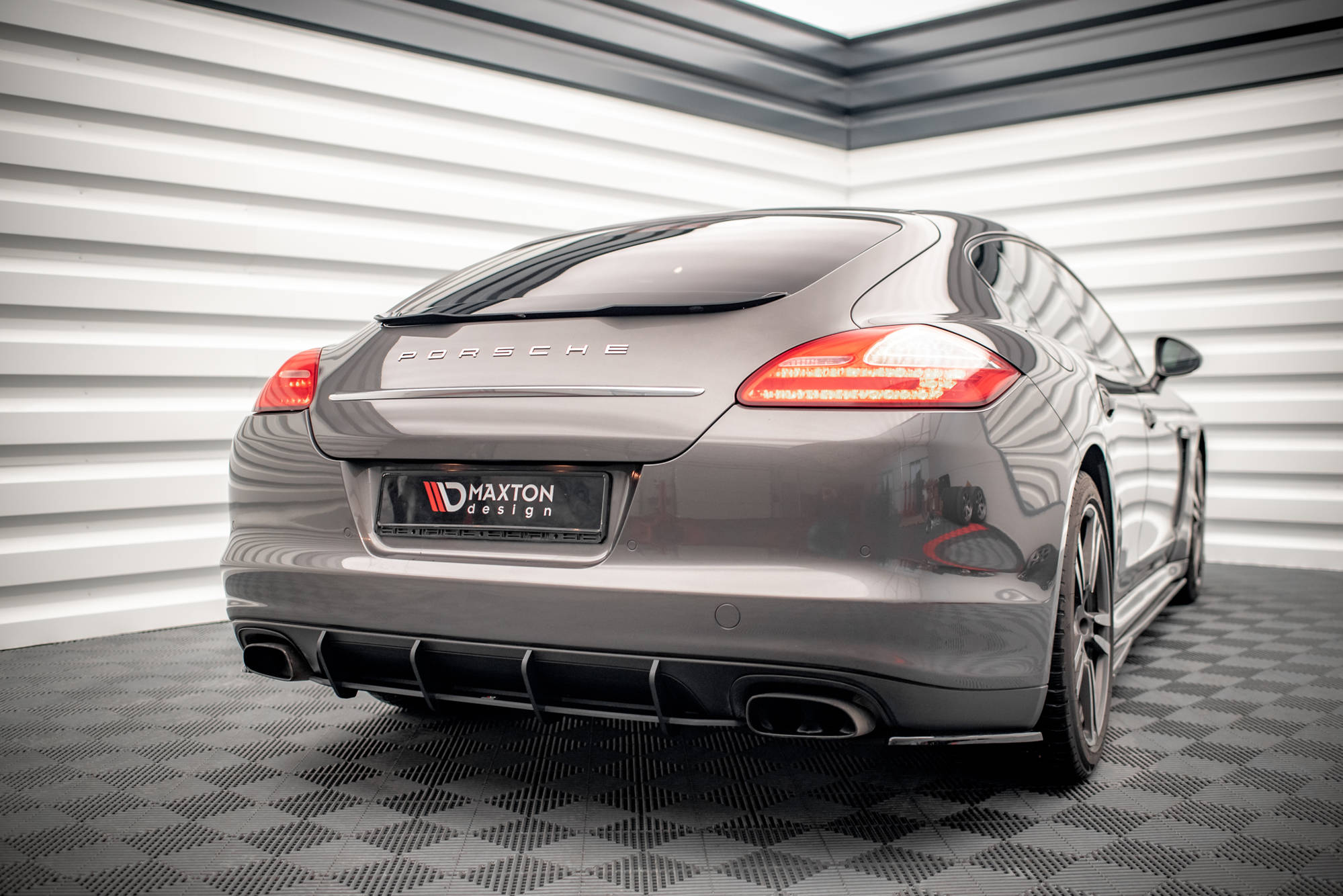 Maxton Design Spoiler CAP passend für Porsche Panamera / Panamera Diesel 970 schwarz Hochglanz