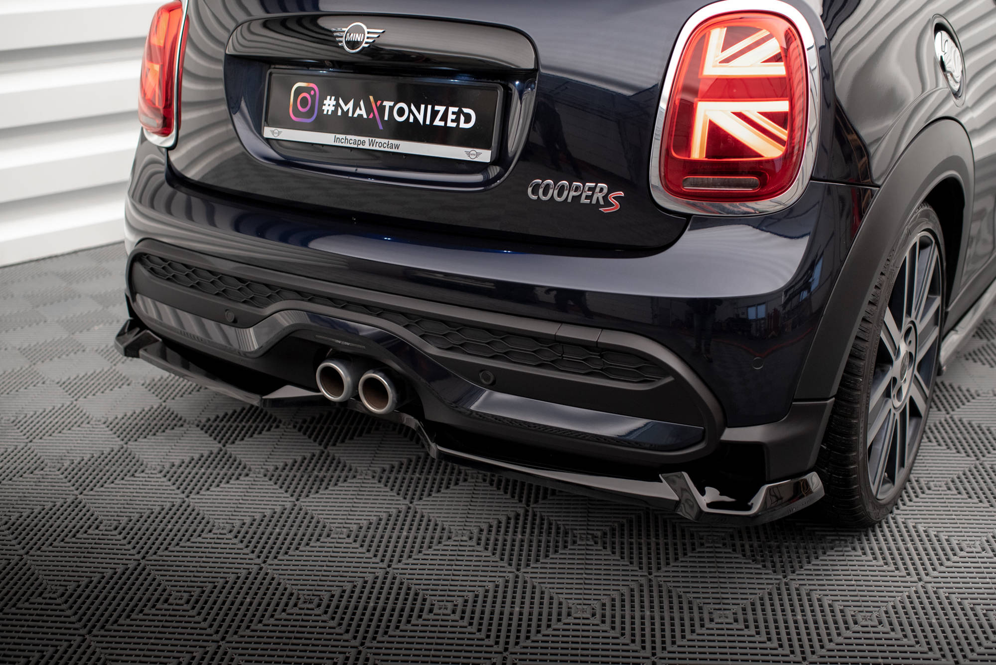 Maxton Design Heckansatz Mini Cooper S F56 Facelift schwarz Hochglanz für Mini Cooper F56 Facelift 2