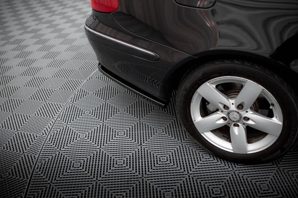 Maxton Design Heck Ansatz Flaps Diffusor V.1 passend für Mercedes-Benz CLK W209 schwarz Hochglanz