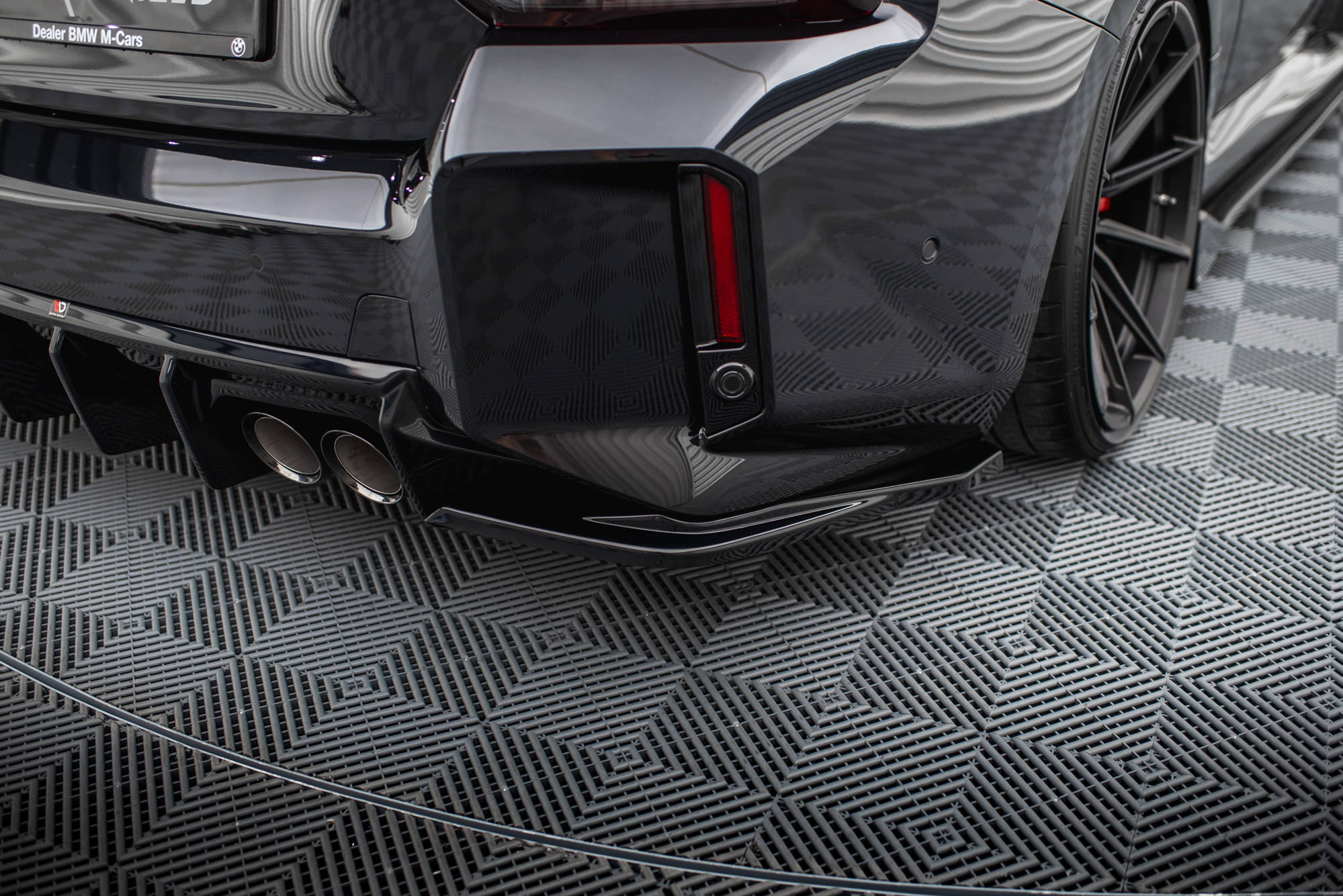 Maxton Design Heck Ansatz Flaps Diffusor V.3 passend für (Für heckansatz v.1) BMW M2 G87 schwarz Hochglanz