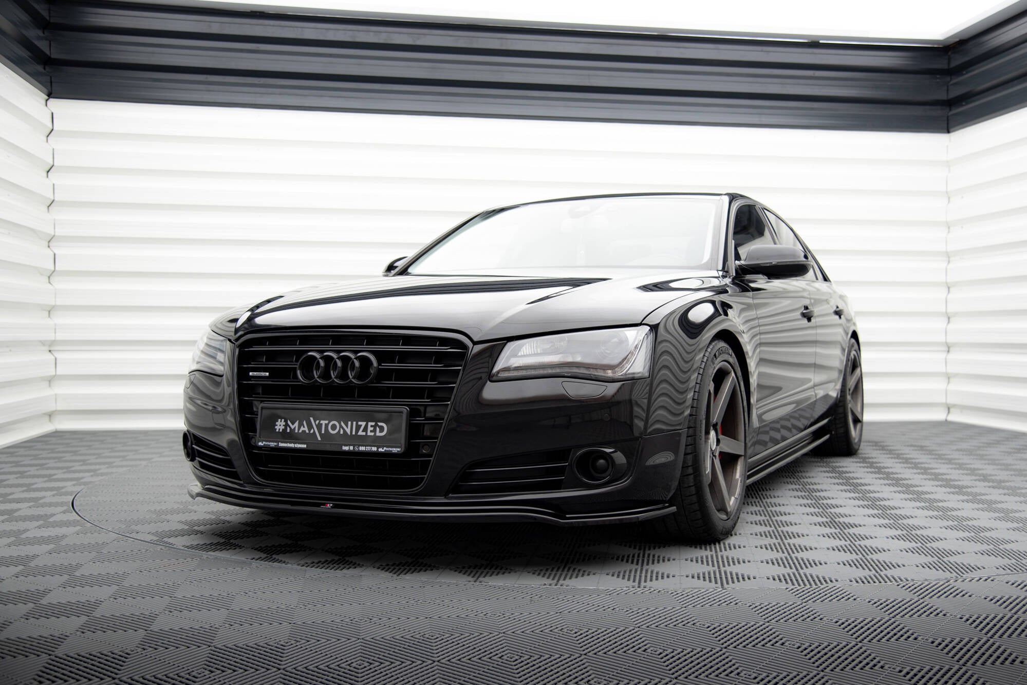 Maxton Design Street+ Spoilerlippe Front Ansatz passend für Audi A8 D4 schwarz Hochglanz