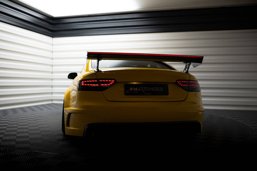 Maxton Design Carbon Spoiler With External Brackets Uprights + LED Audi A5 Coupe 8T für Audi A5 / S5 / RS5