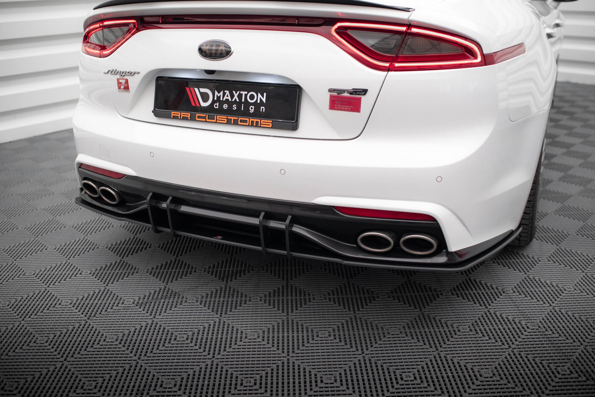Maxton Design Street Pro Heckschürze passend für Kia Stinger Mk1