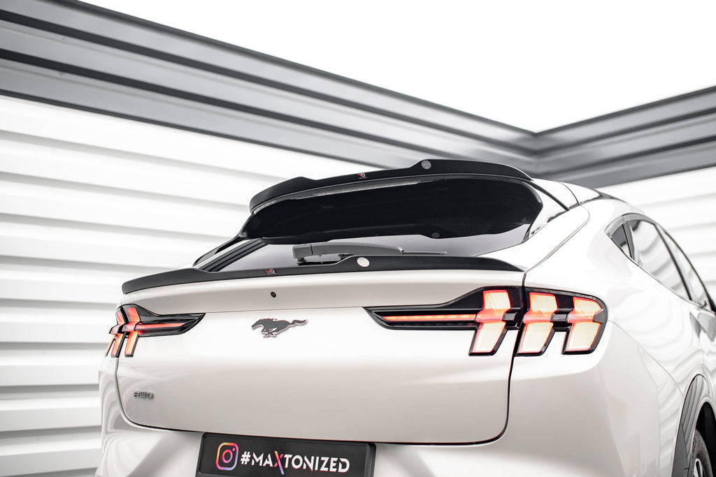 Maxton Design Niedriger Spoiler CAP passend für Ford Mustang Mach-E Mk1 schwarz Hochglanz