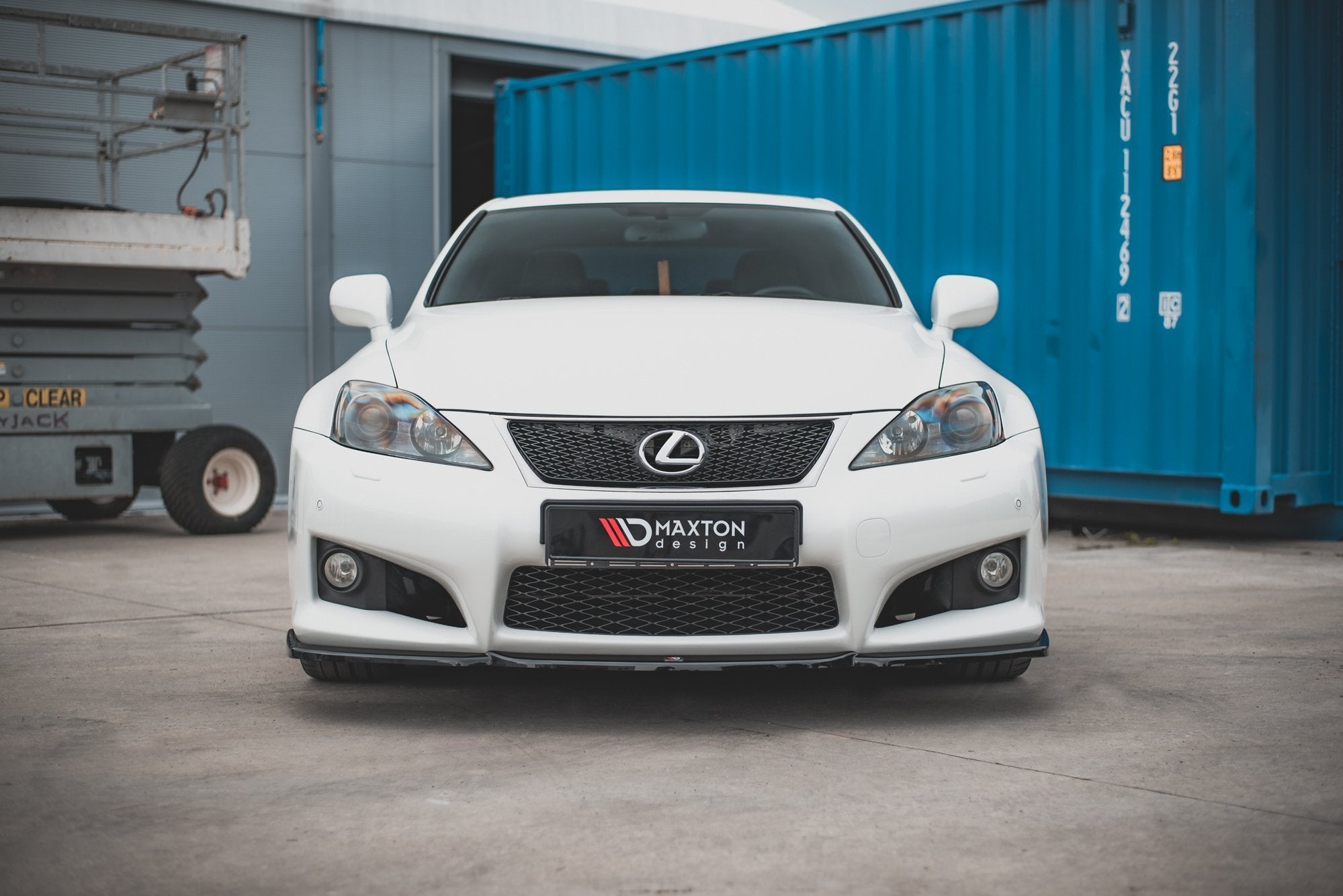 Maxton Design Street+ Spoilerlippe Front Ansatz V.2 passend für Lexus IS F Mk2 schwarz Hochglanz