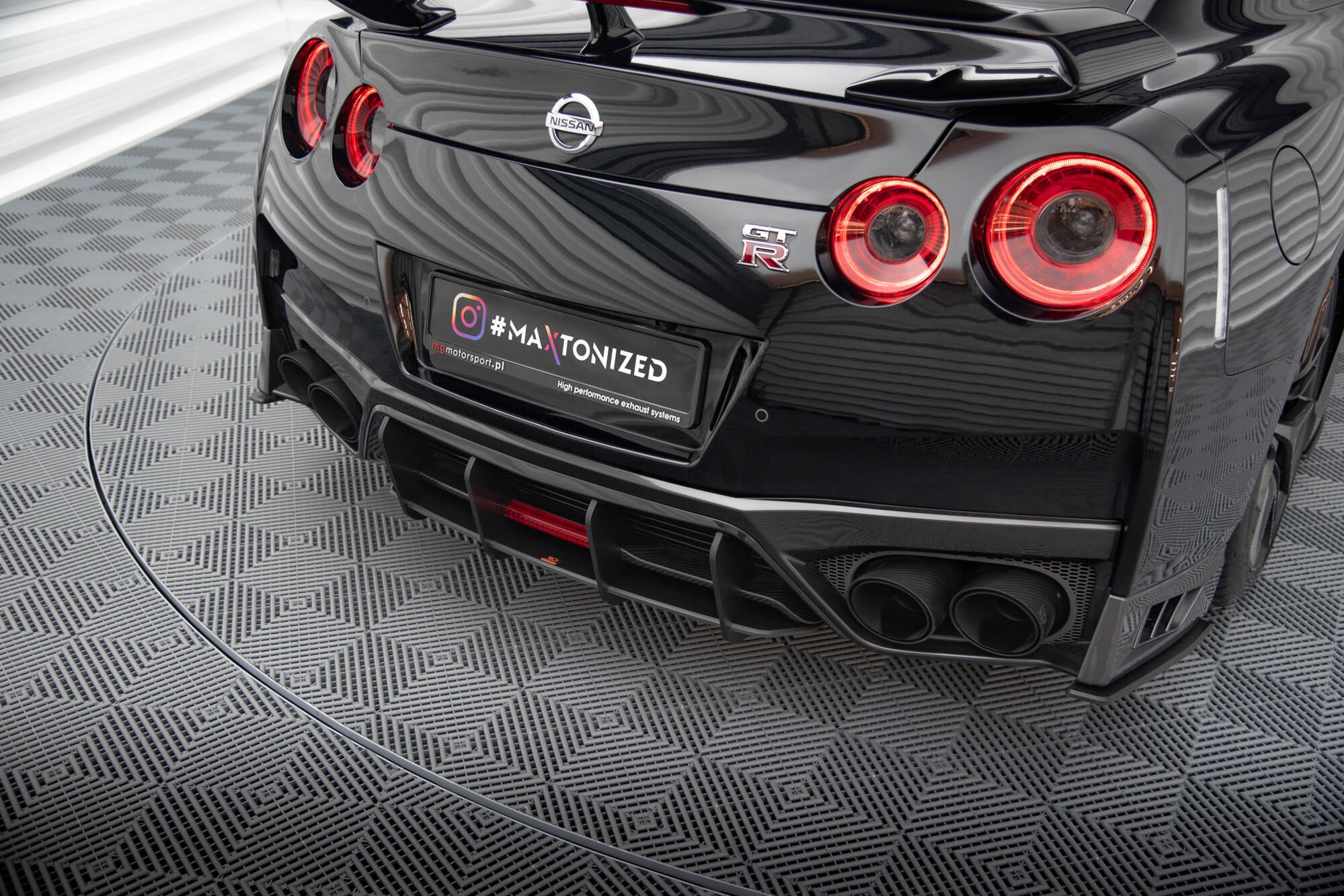 Maxton Design Street Pro Heckschürze passend für Nissan GTR R35 Facelift
