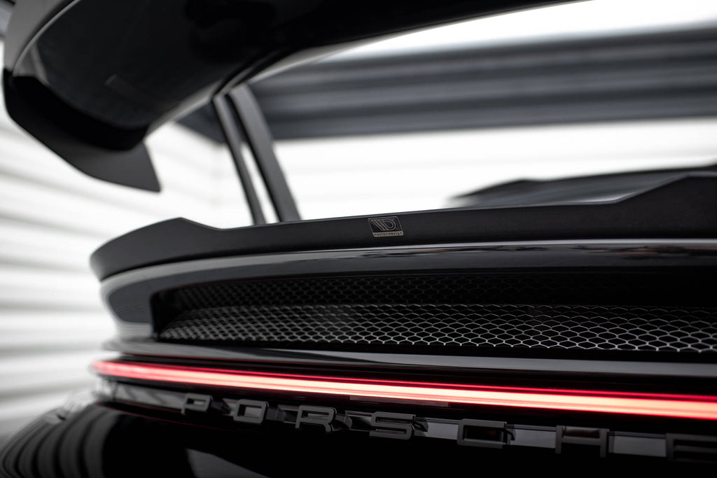 Maxton Design Niedriger Spoiler CAP passend für Porsche 911 992 GT3 schwarz Hochglanz