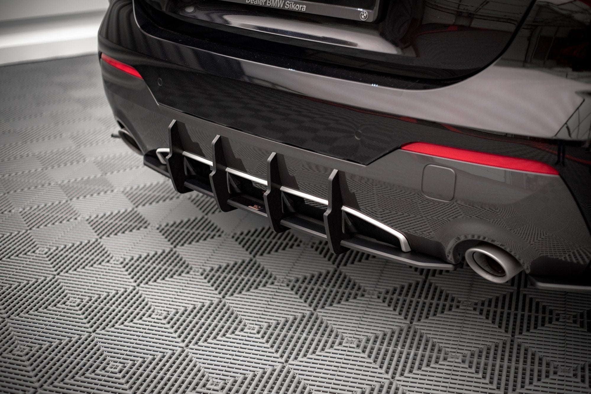 Maxton Design Street Pro Heckschürze passend für BMW 4er M-Paket G22 / G23 / G22 Facelift / G23 Facelift