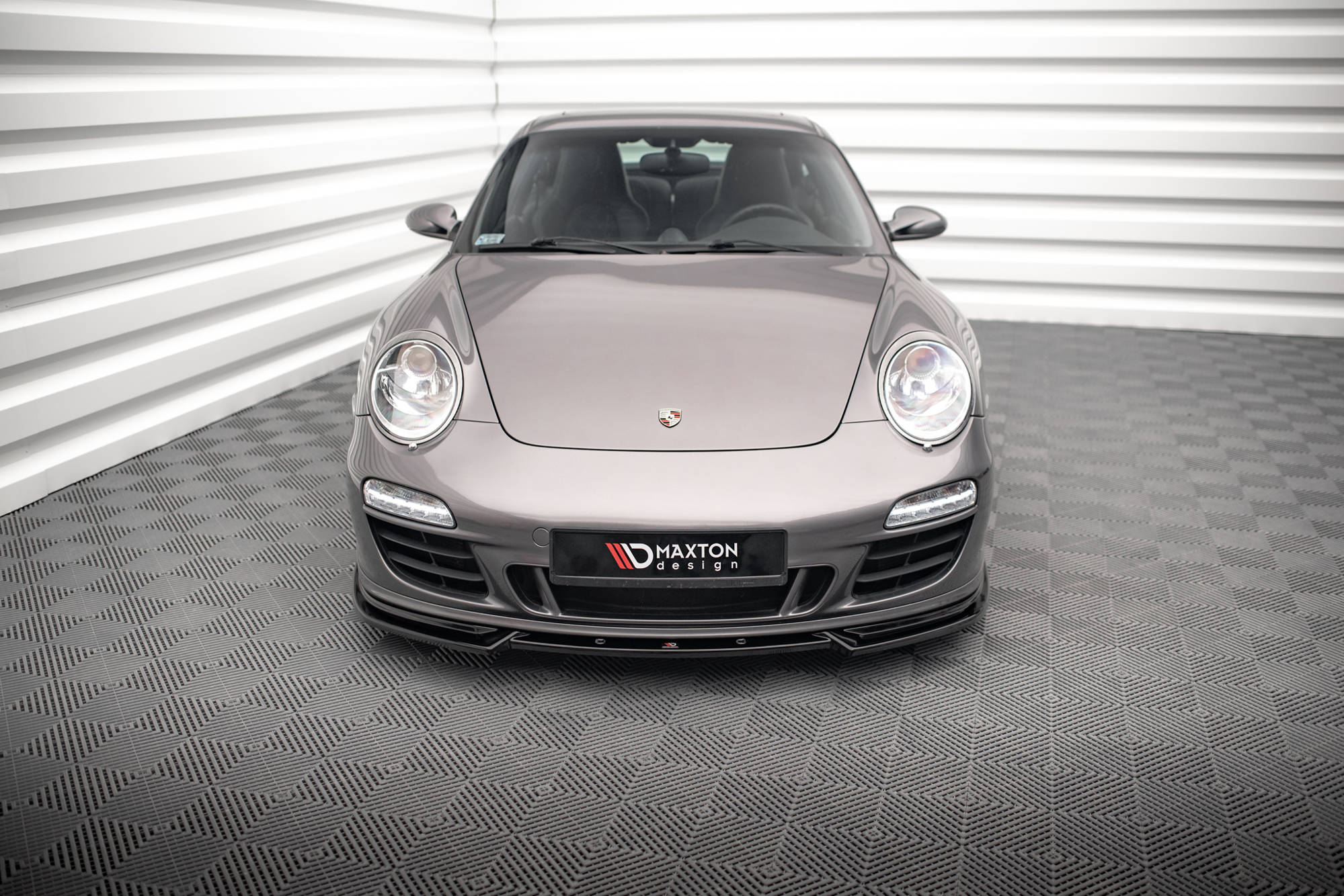 Maxton Design Street+ Spoilerlippe Front Ansatz V.2 passend für Porsche 911 Carrera GTS 997 Facelift schwarz Hochglanz