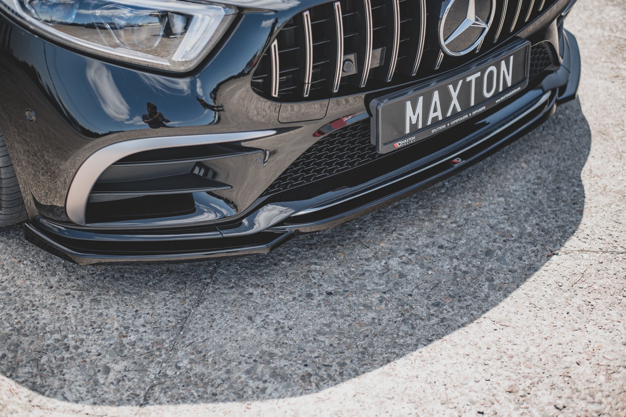 Maxton Design Street+ Spoilerlippe Front Ansatz V.1 passend für Mercedes-AMG CLS 53 C257 schwarz Hochglanz