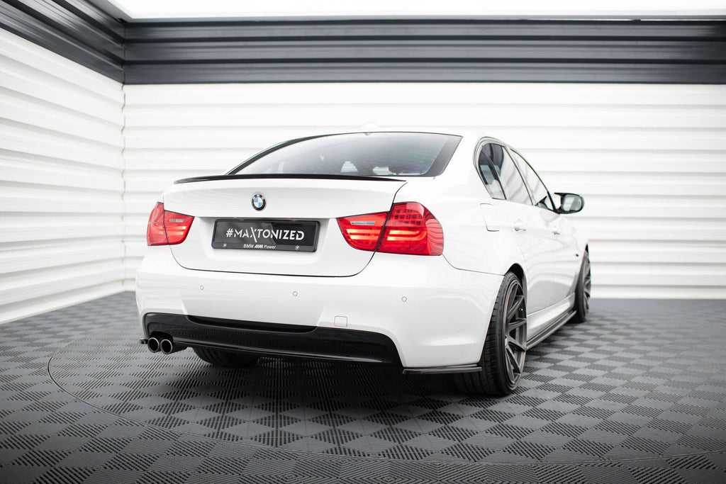 Maxton Design Heck Ansatz Flaps Diffusor passend für BMW 3er E90 M Paket schwarz Hochglanz