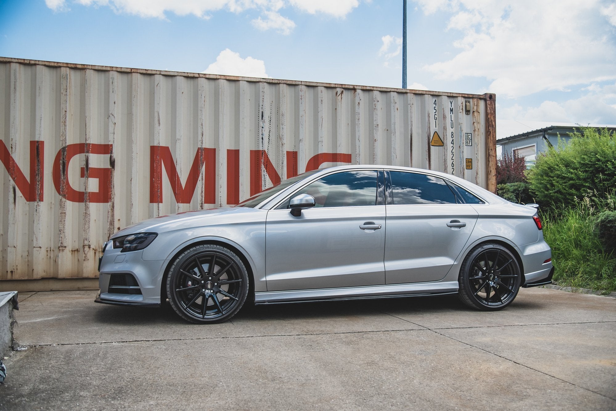 Maxton Design Seitenschweller Ansatz für V.2 für Audi S3 / A3 S-Line Limousine 8V Facelift schwarz matt